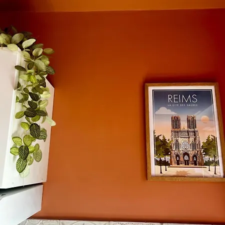Apartamento L'escale Rémoise - Cathédrale Et Parking Privé 1m90